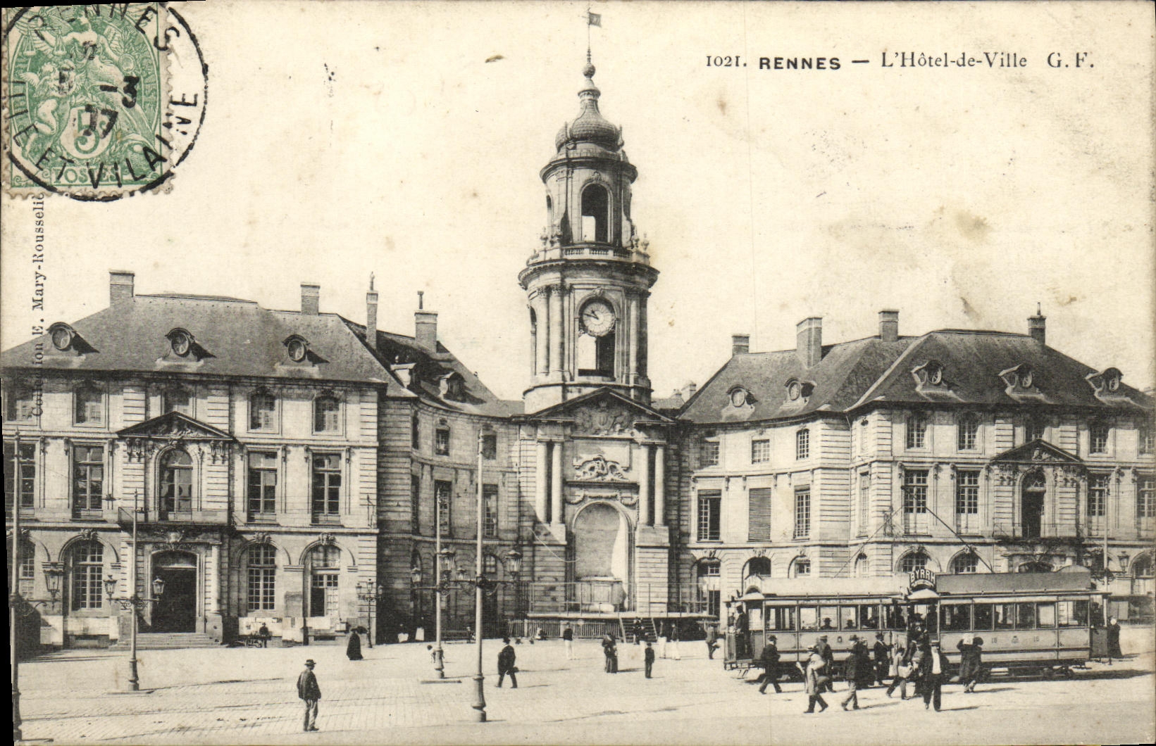CPA Rennes L Hotel de Ville Tramway