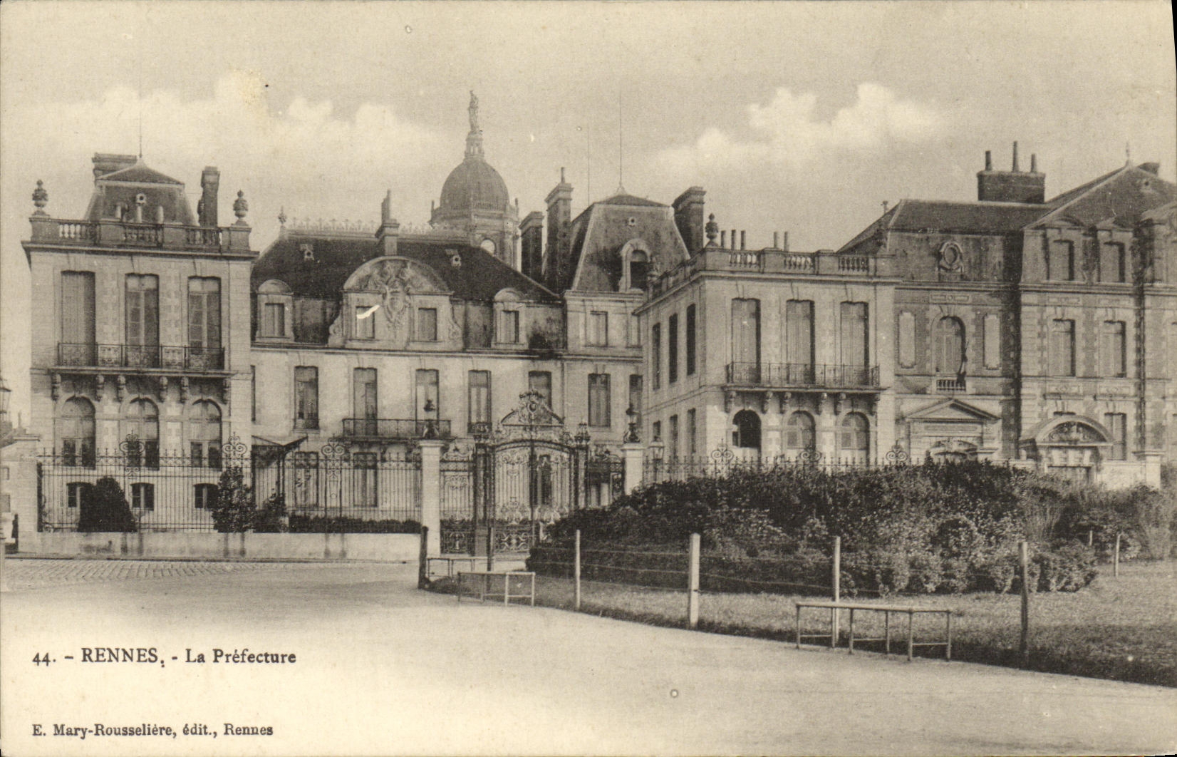 CPA Rennes La Prefecture