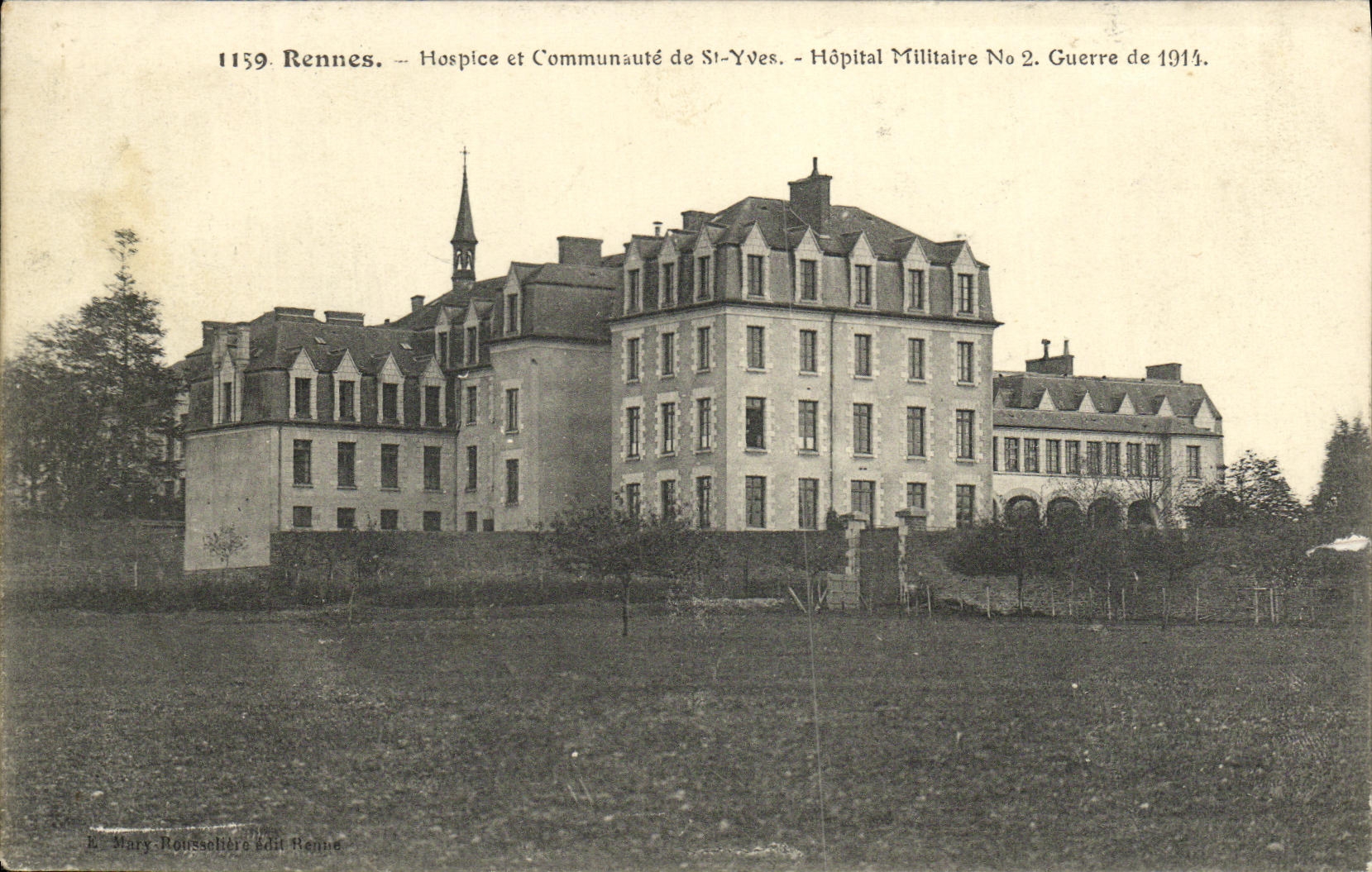VINTAGE POSTCARD Rennes Old people s home and the Community of St Yves Military hospital number 1 Militaria