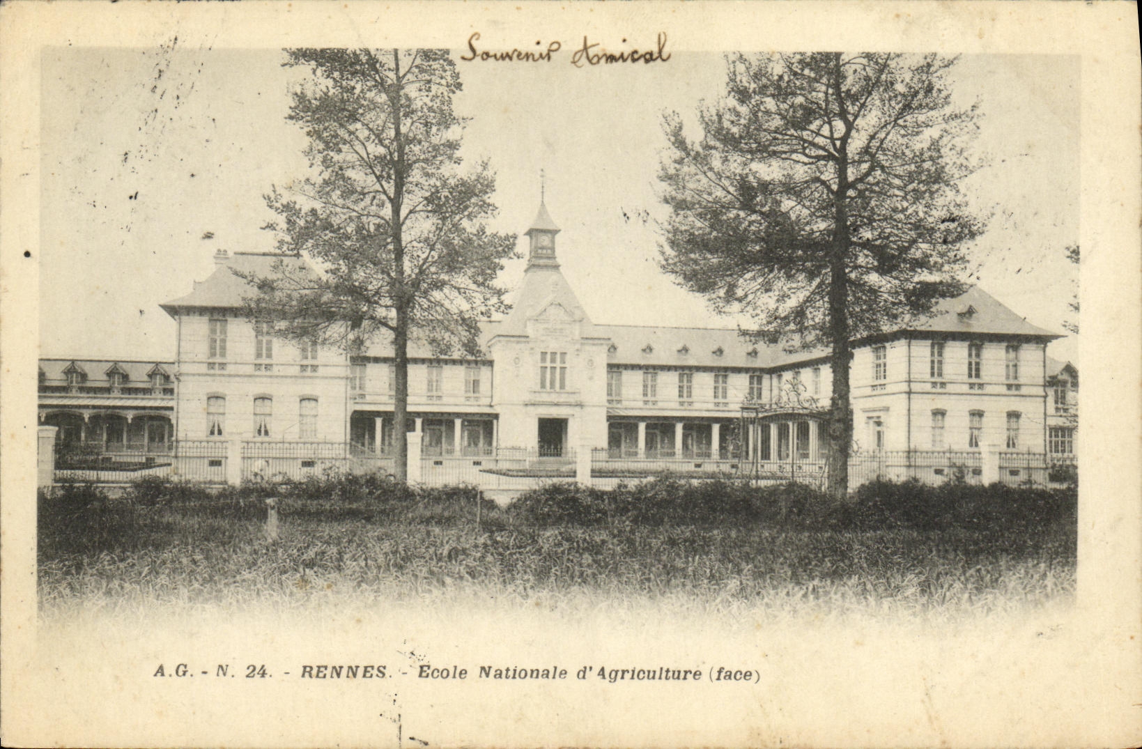 VINTAGE POSTCARD Rennes National school D Agricuiture