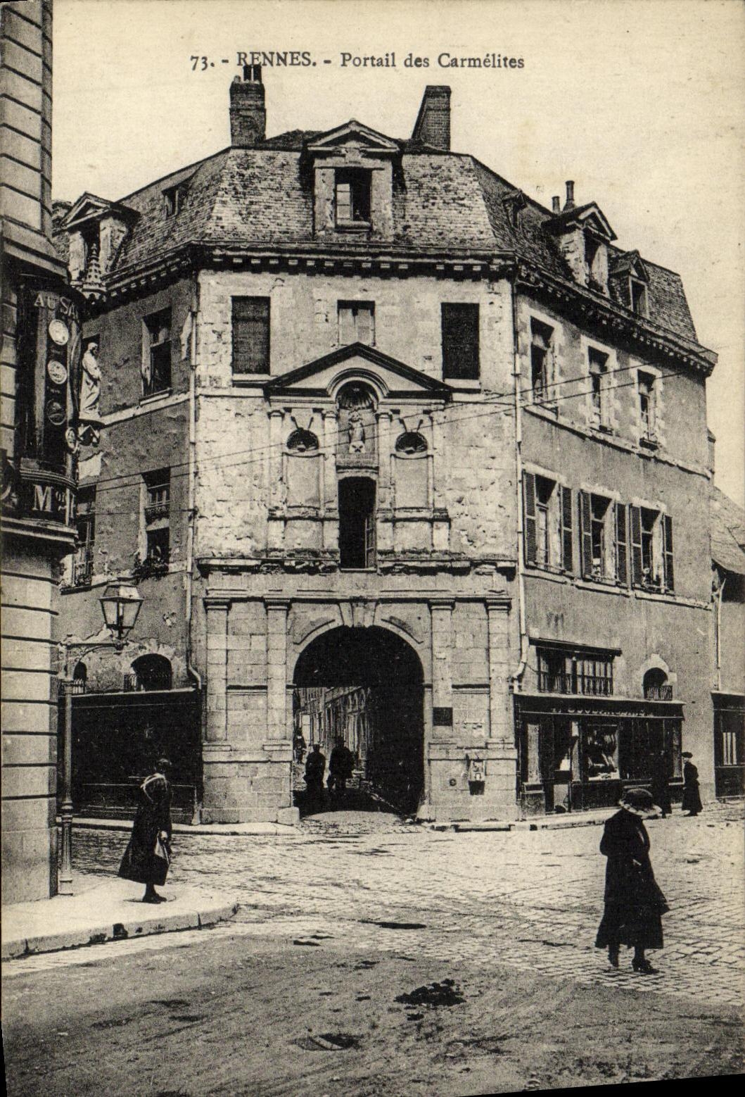 VINTAGE POSTCARD Rennes Gate of the Carmelite nuns