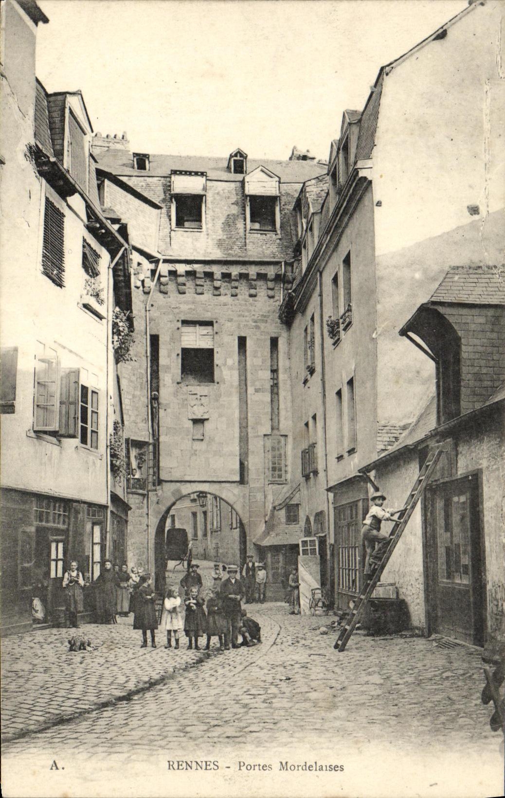 CPA Rennes Portes Mordelaise animee 