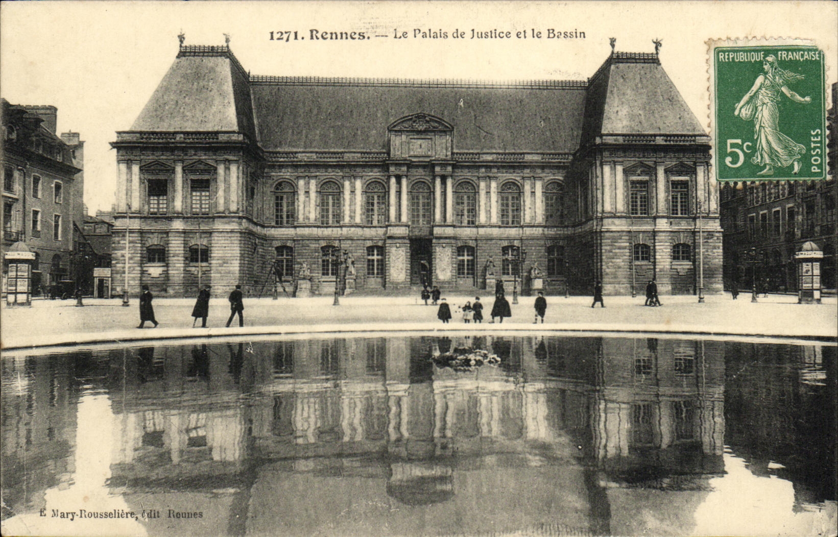 VINTAGE POSTCARD Rennes Law courts and the Basin