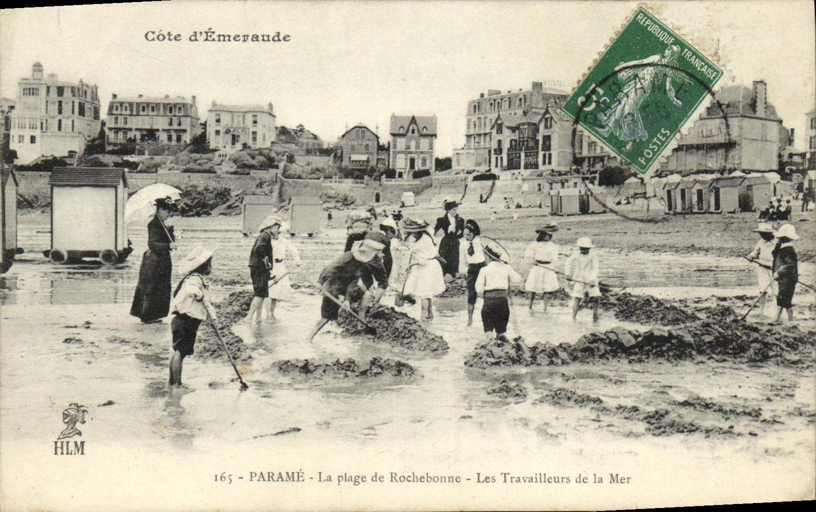 CPA Parame La plage de Rochebonne Les travailleurs de la mer Enfants