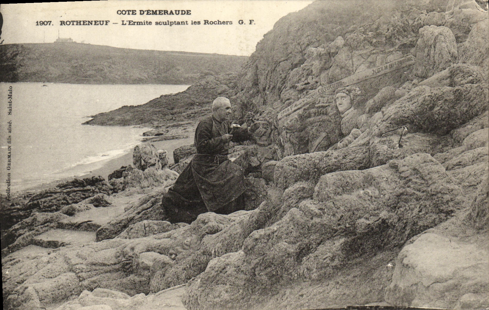 CPA Rotheneuf L Ermite sculptant les Rochers