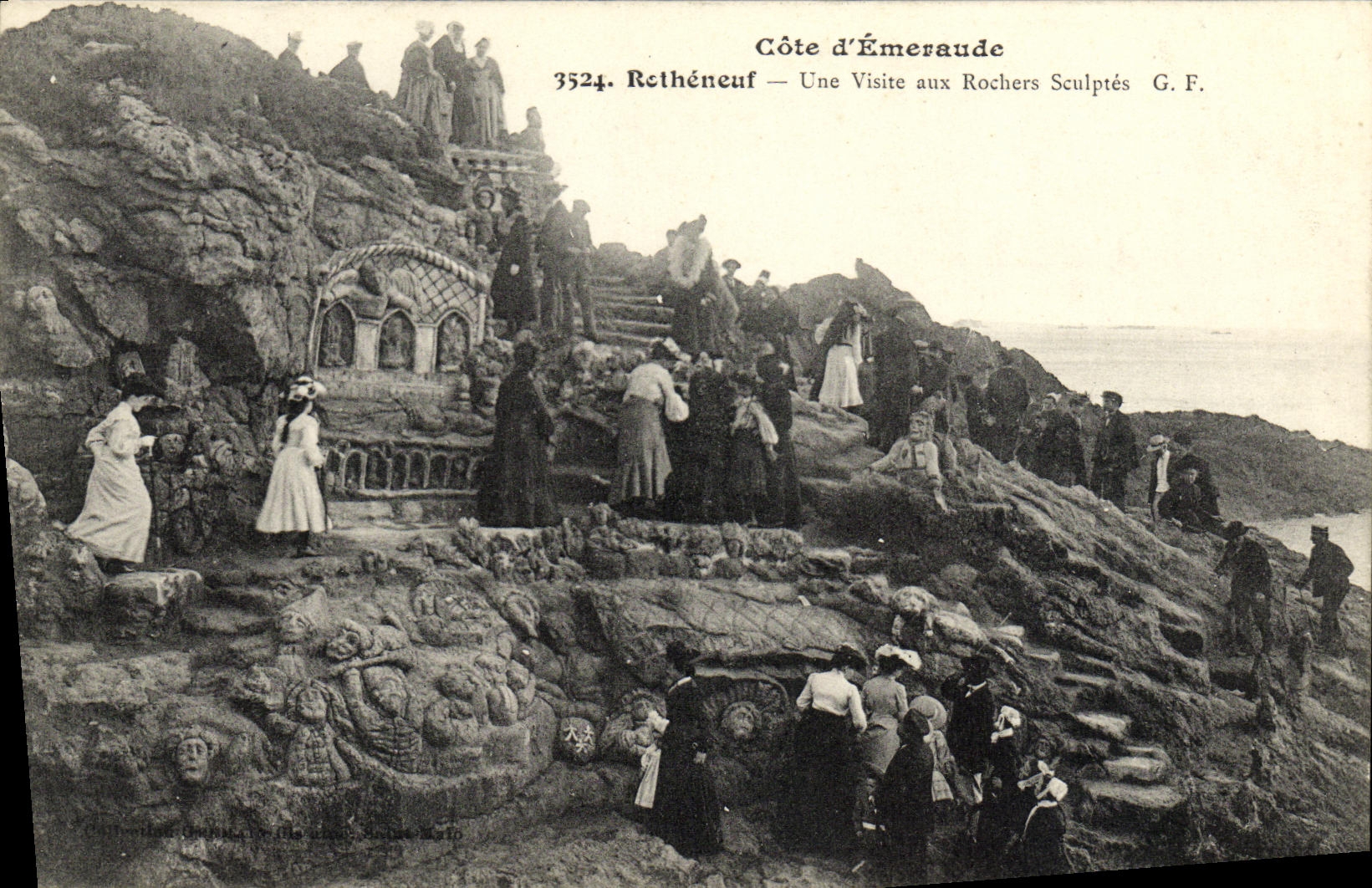CPA Rotheneuf Une Visite aux Rochers Sculptes