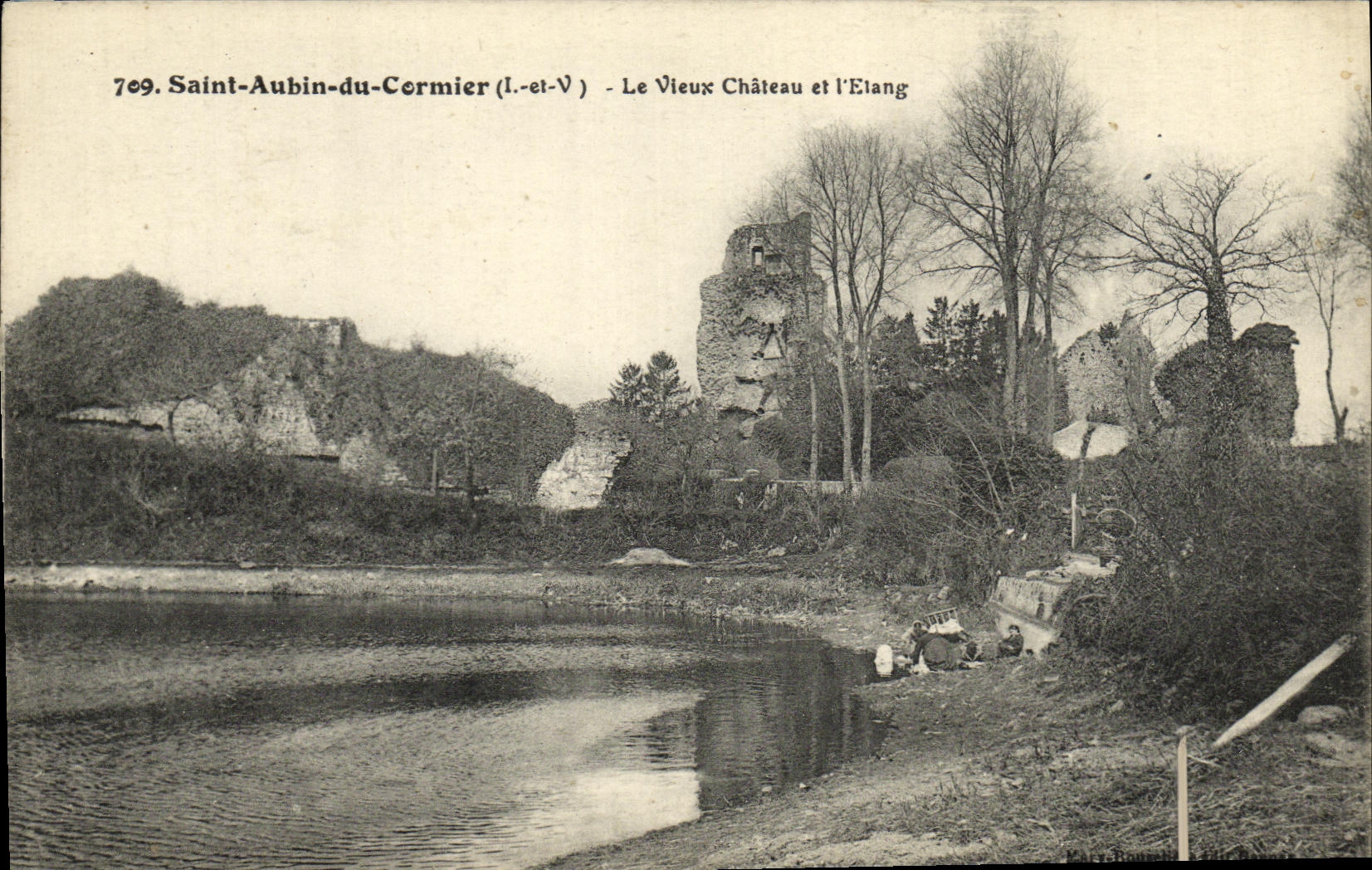 CPA St Aubin Du Cormier Le vieux chateau et l etang