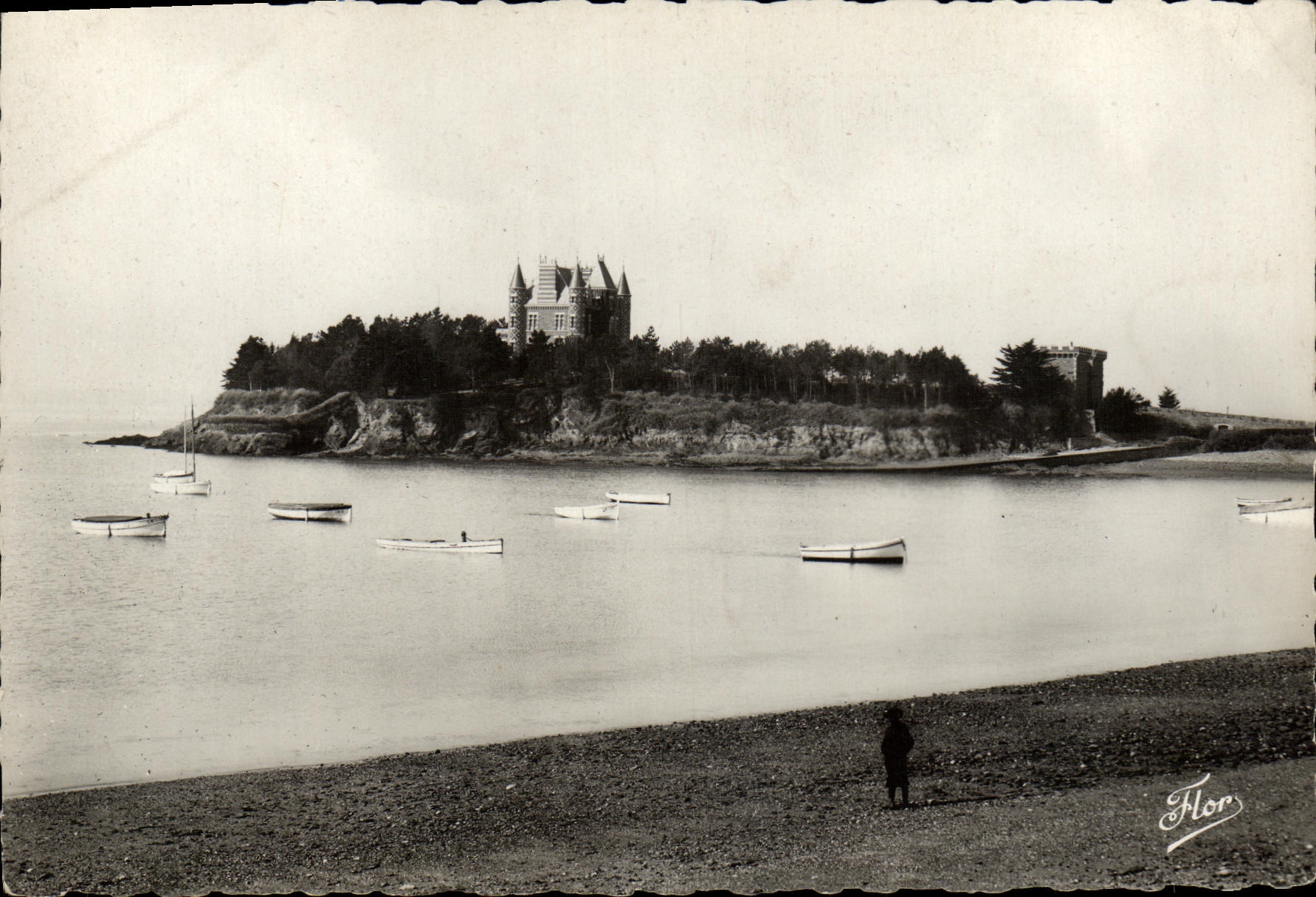 MODERN CARD Holy Briac the port of Nessey