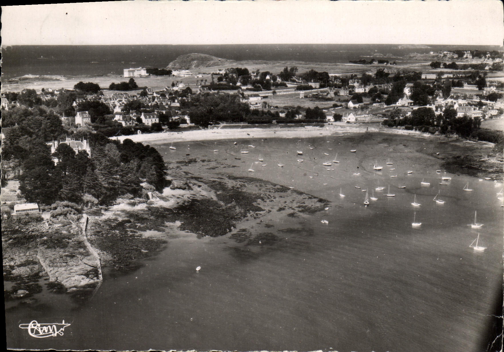 CPM Saint Briac Sur Mer Plage et Port du Bechet Au Loin la garde Guerin Vue aerienne
