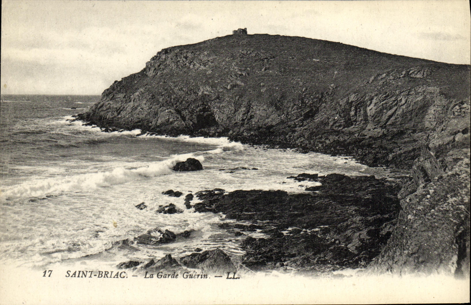 VINTAGE POSTCARD Holy Briac the Guerin Guard