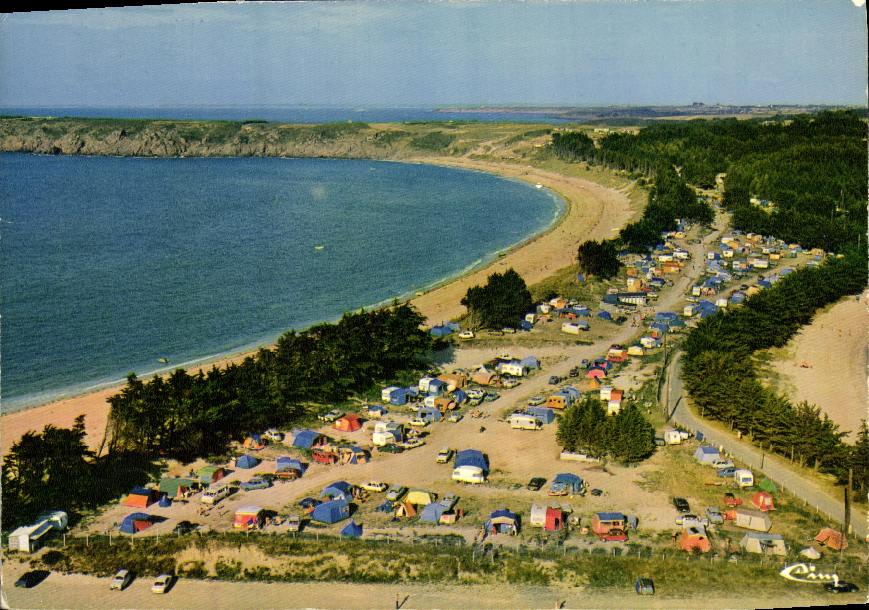 POSTAL MODERNA sitio para acampar santo del culombio de Guimorais
