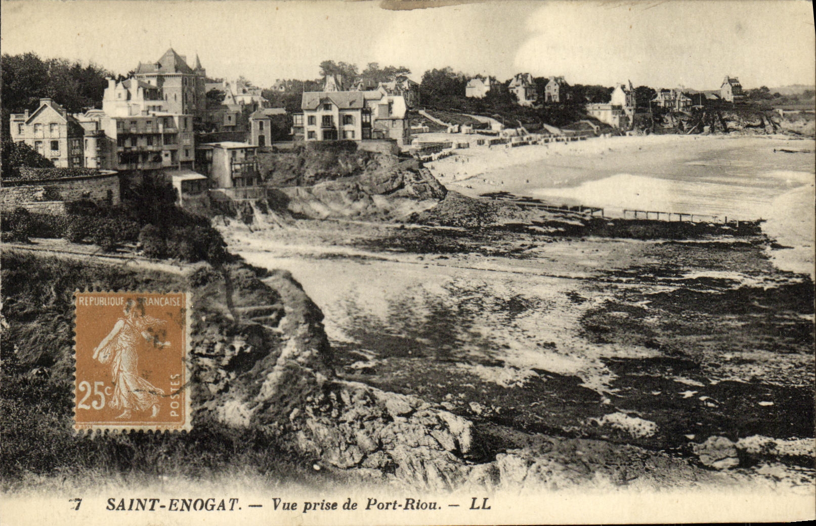 POSTAL Enogat santo de la VENDIMIA vista del puerto de Riou