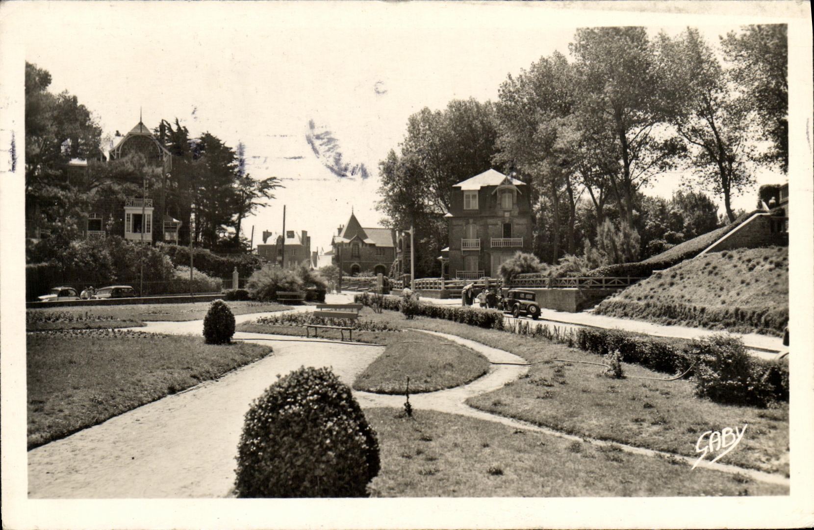 POSTAL MODERNA jardin público santo de Enogat de la playa