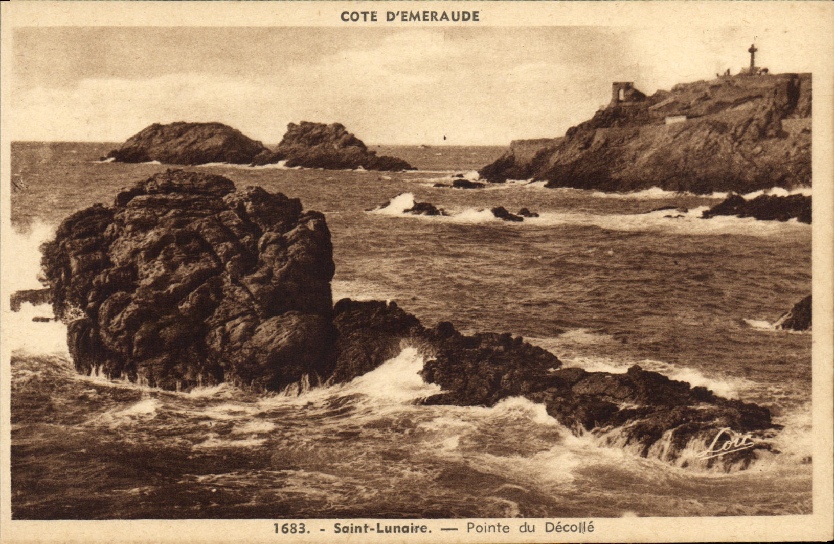 VINTAGE POSTCARD Saint Lunar Point of Takes off