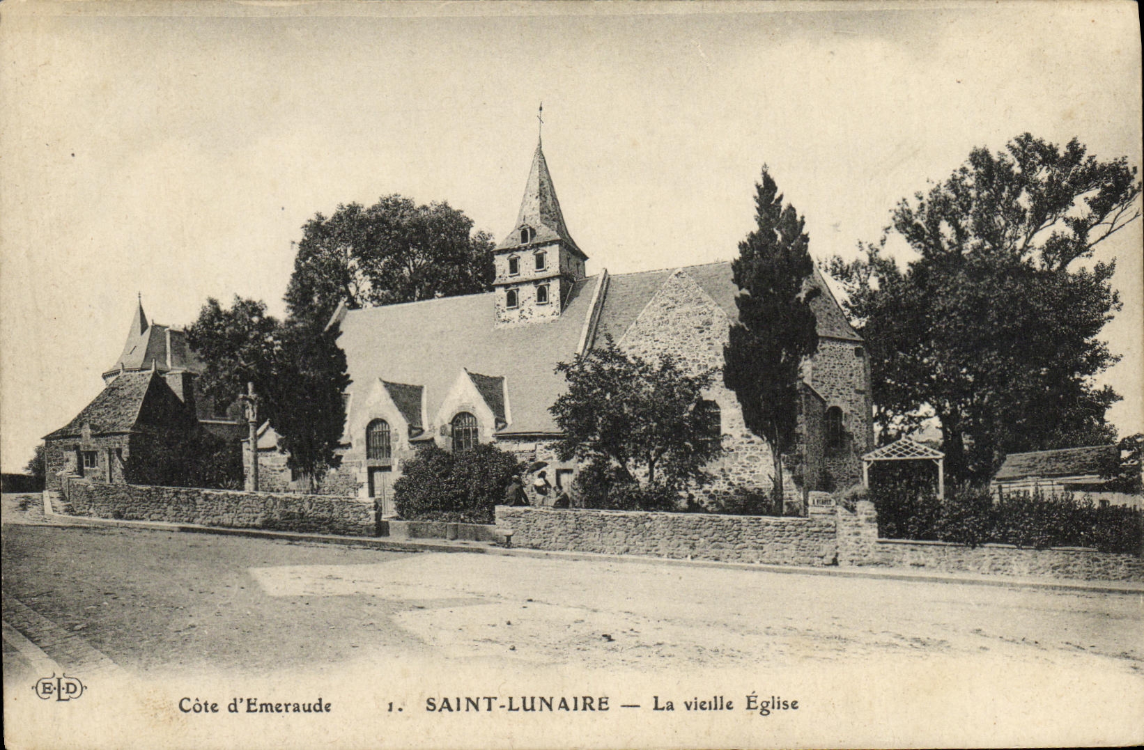 CPA Saint Lunaire La Vieille Eglise