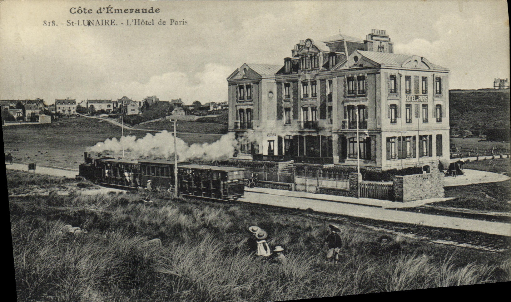 VINTAGE POSTCARD Lunar St L Hotel of Paris Train