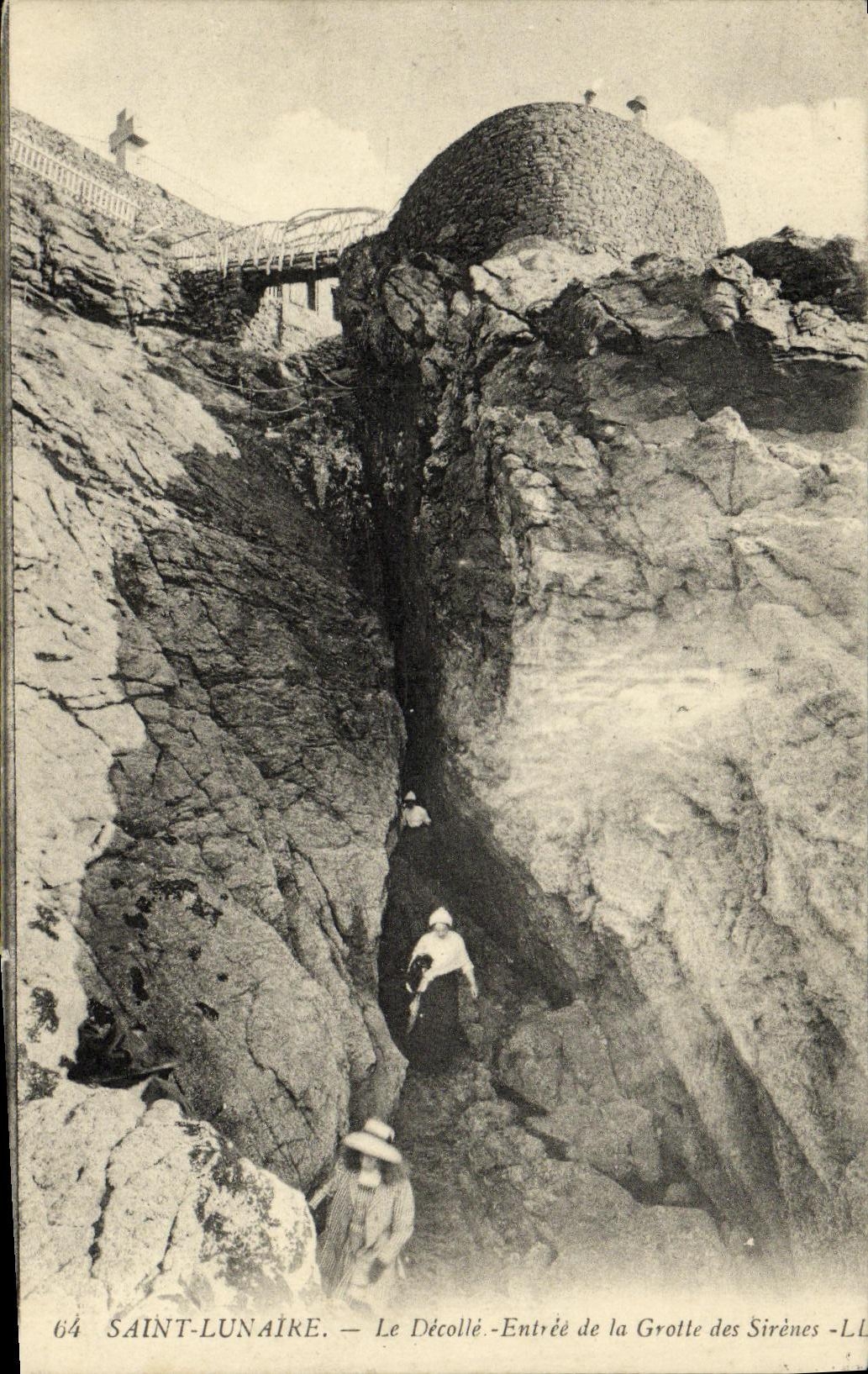 CPA Saint Lunaire Le Decolle Entree de la Grotte des Sirenes