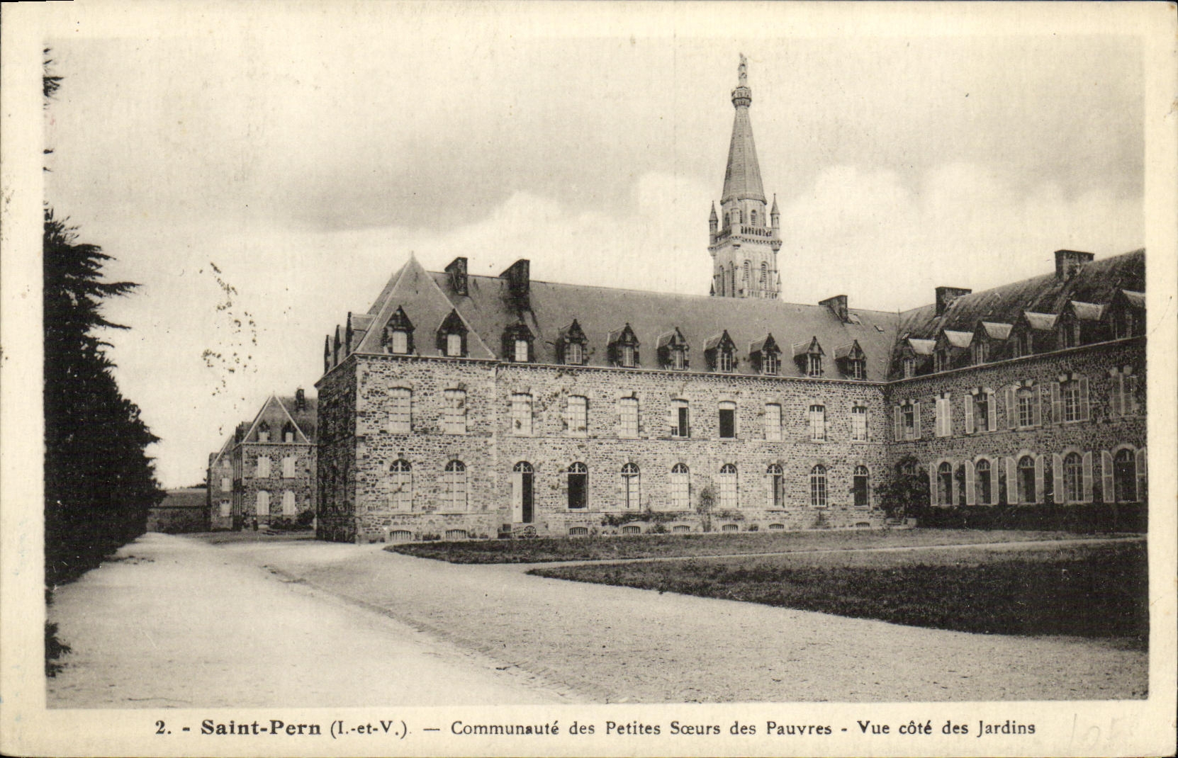 CPA Saint Pern Communaute des Petites Soeurs des Pauvres Vue cote des Jardins