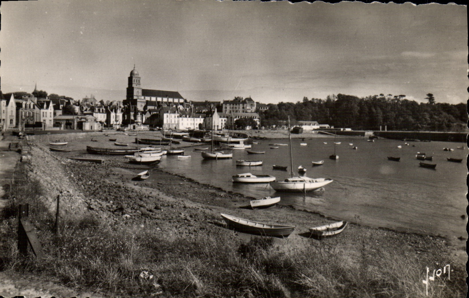 CPM Saint Servan Port Saint Pere Bateaux