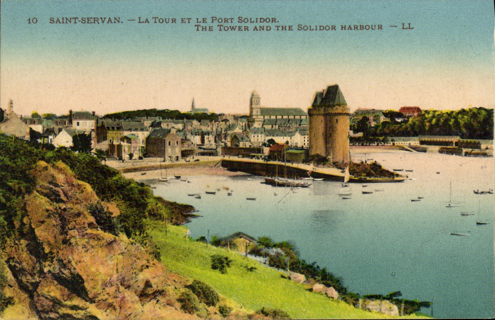 CPA Saint Servan La Tour et Le Port Solidor 
