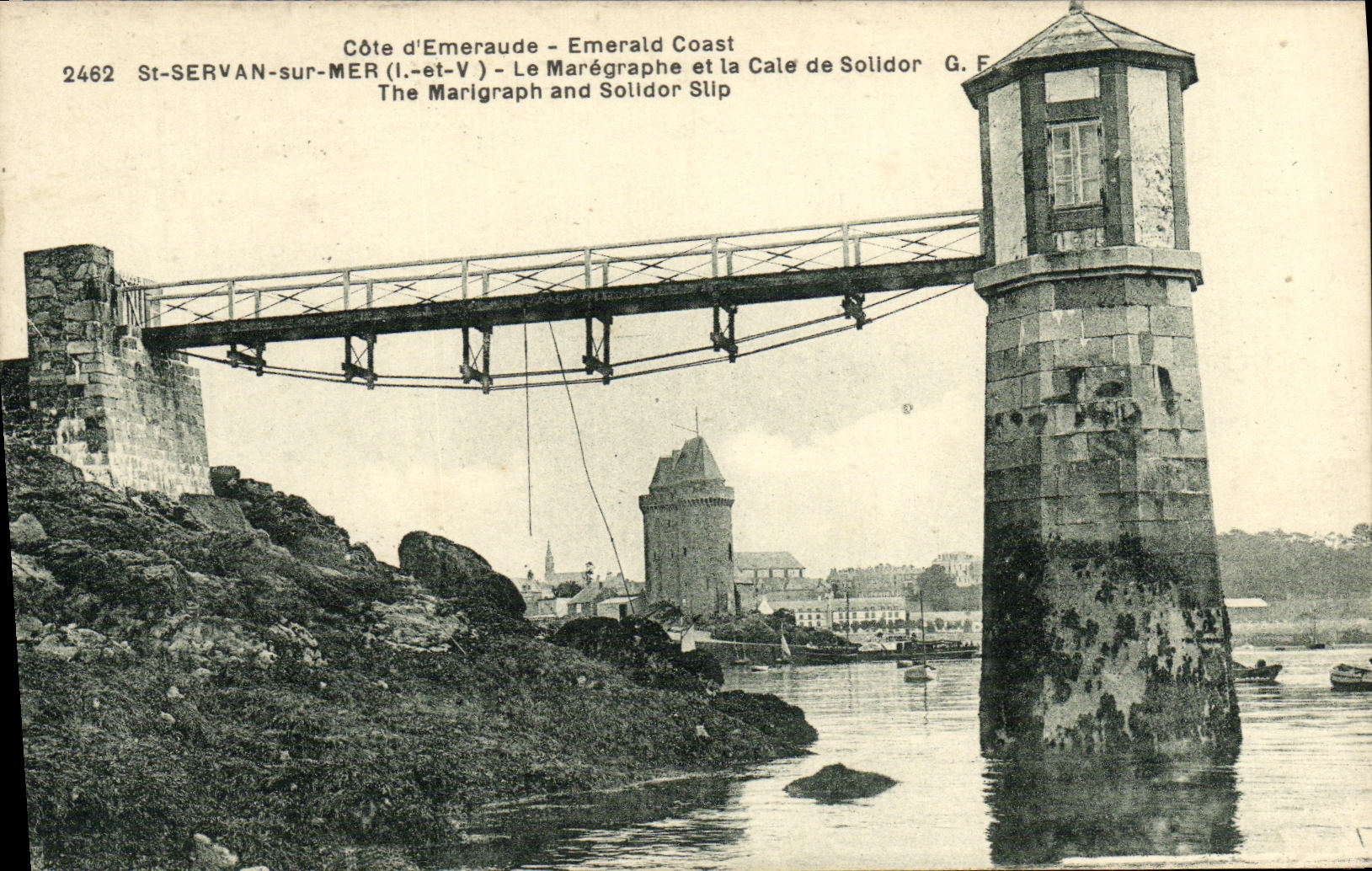 CPA St Servan sur Mer Le Maregraphe et la Cale de Solidor