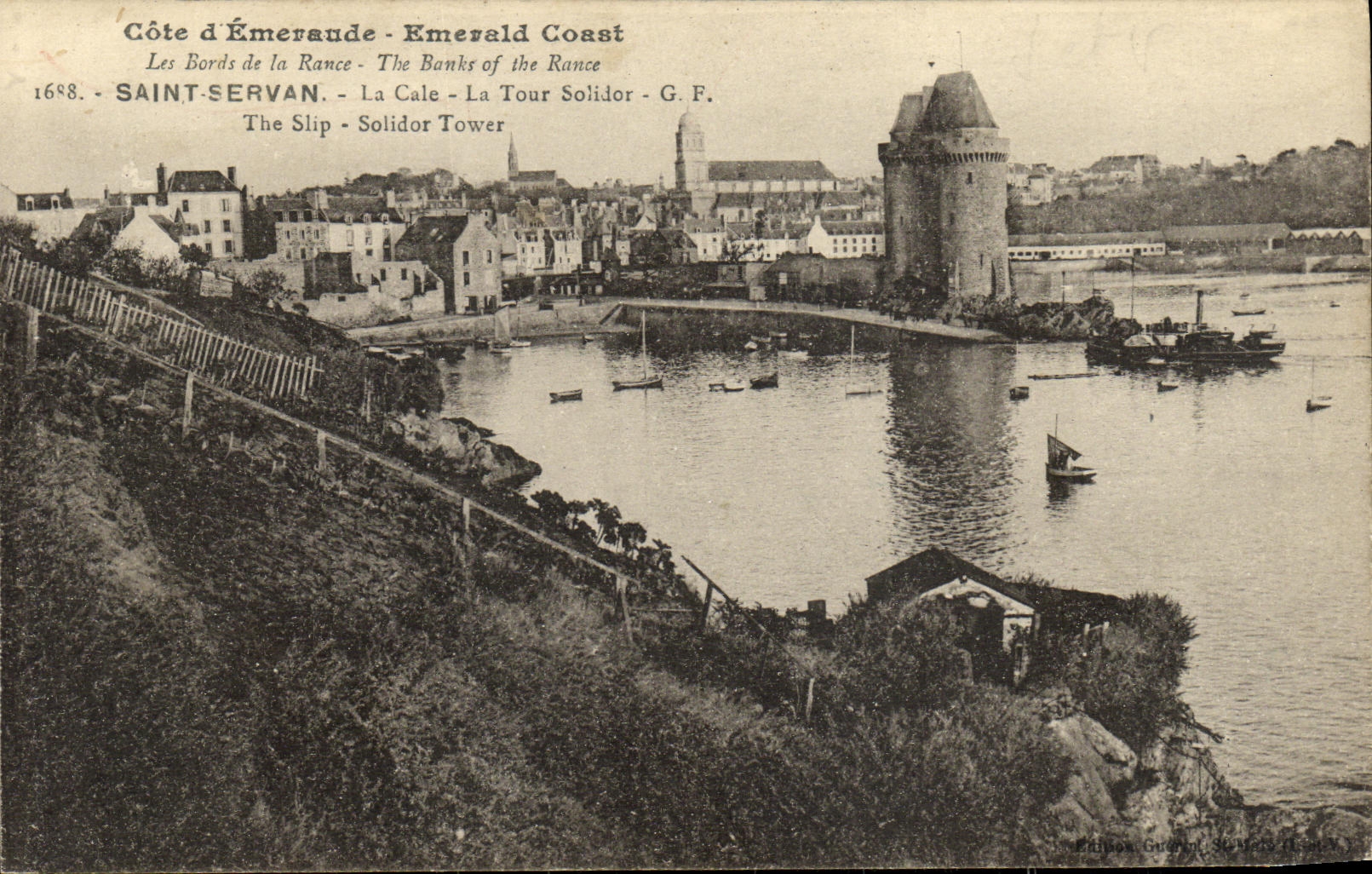 CPA Saint Servan La Cale Tour Solidor