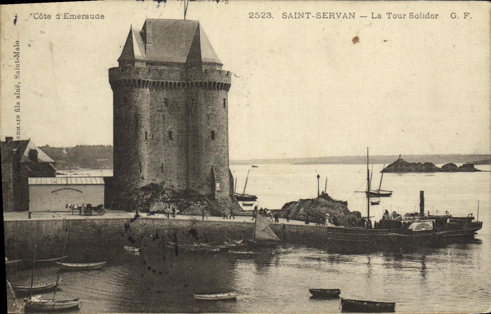 CPA Saint Servan La Tour Solidor Bateau