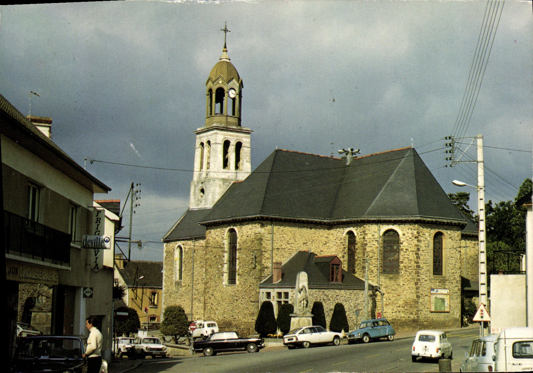 POSTAL MODERNA Vern en las jibias L iglesia