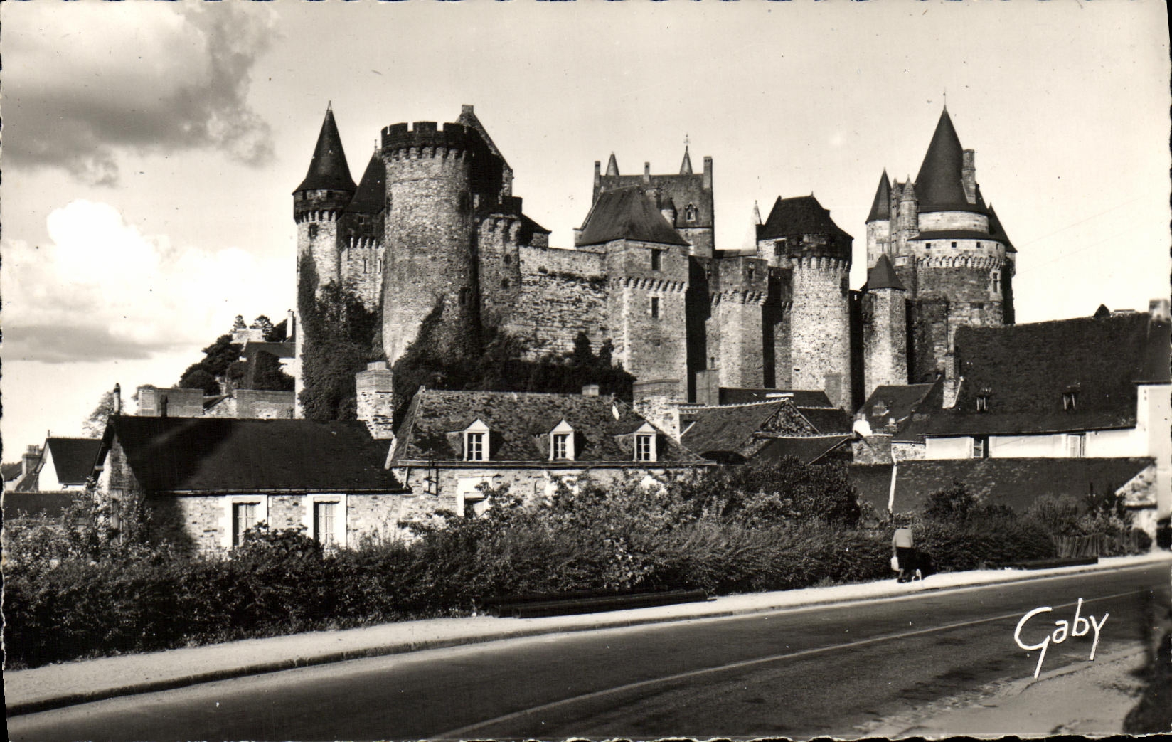 MODERN CARD Pane the Feudal Castle