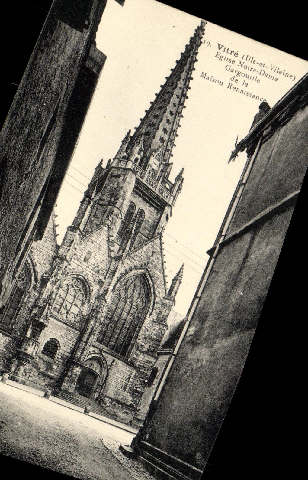 VINTAGE POSTCARD Pane Church Notre Dame Waste gas main of the house Renaissance