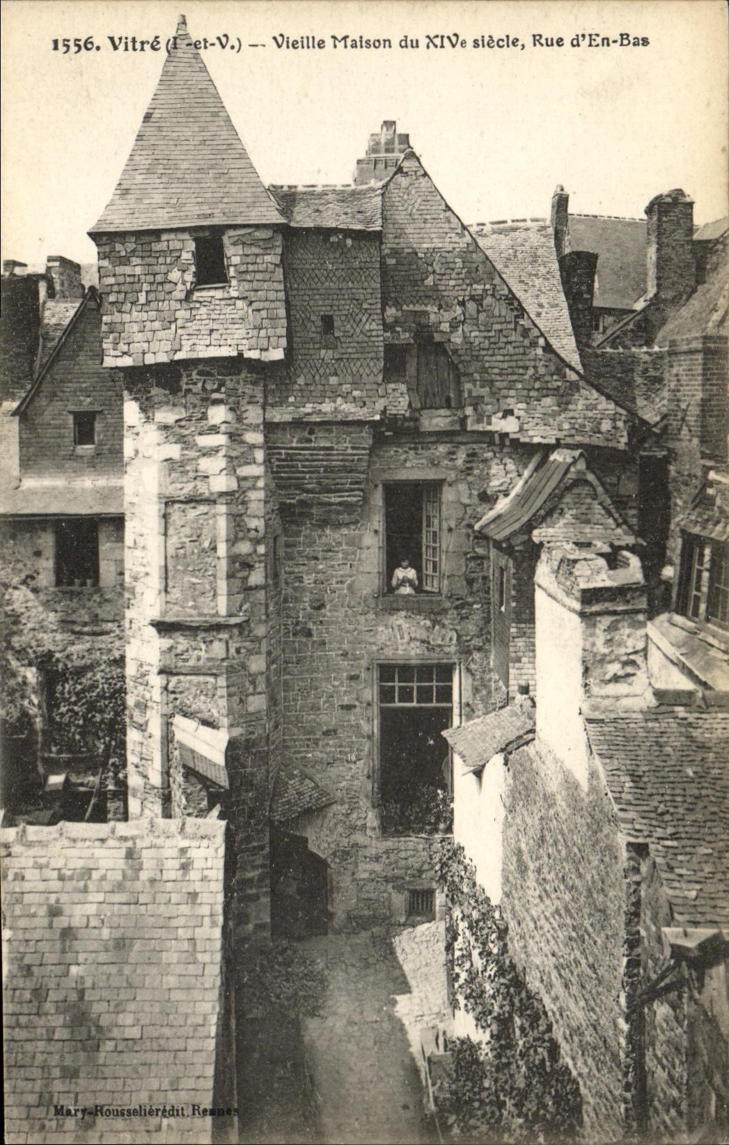 Casa vieja del cristal de la POSTAL de la VENDIMIA de la 14ta calle D en parte inferior