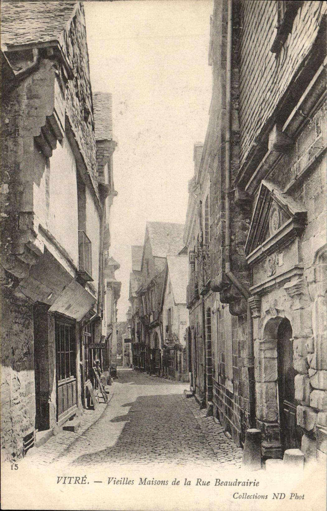 Casas de las mujeres mayores del cristal de la POSTAL de la VENDIMIA de la calle de Beaudrairie