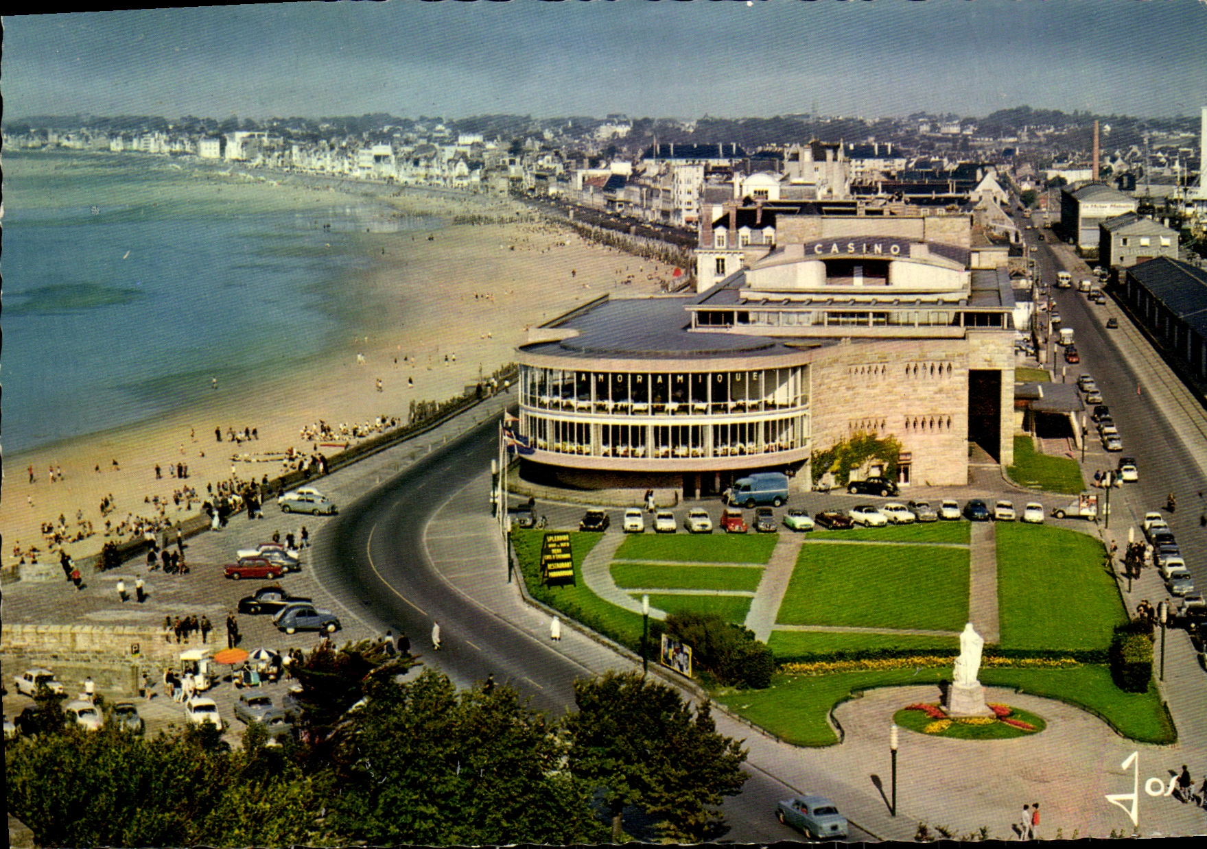 CPM Saint Malo Dominant la Grande Plage du Sillon