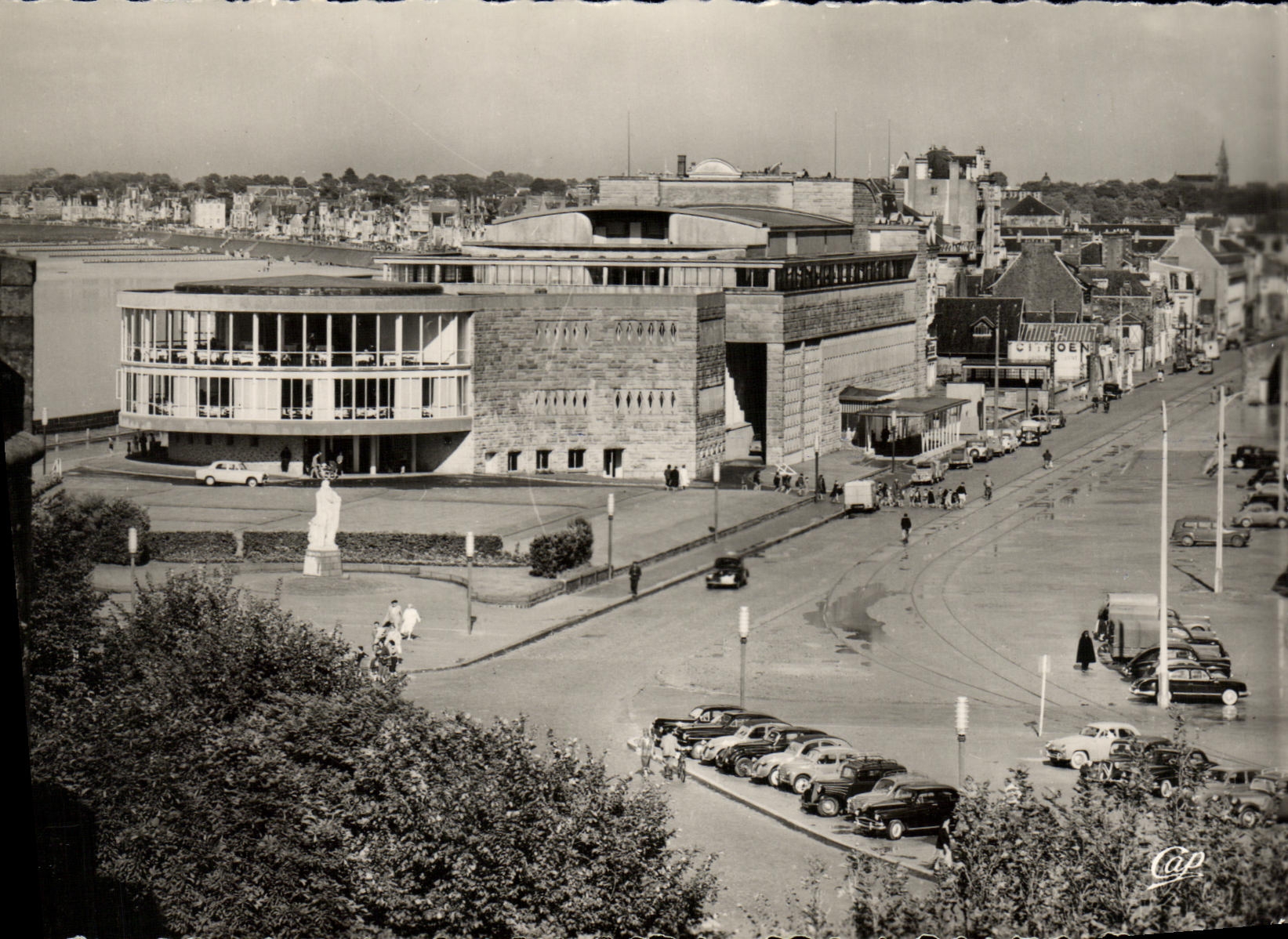 CPM Saint Malo Cite Corsaire Esplanade St Vincent