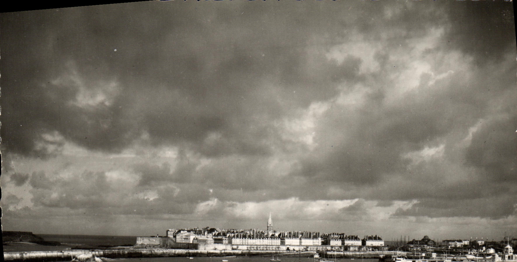 CPM St Malo Vue Generale