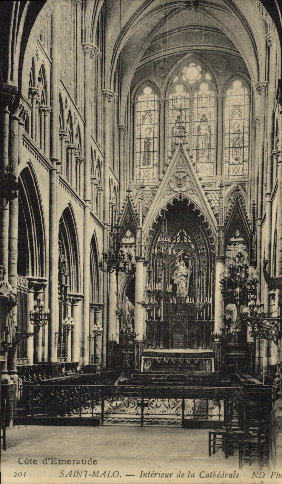 VINTAGE POSTCARD St Interior Malo of the Cathedral
