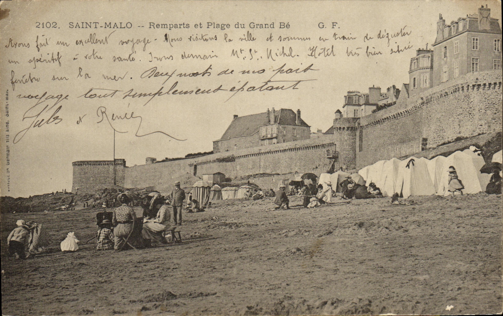 CPA Saint Malo Remparts et Plage du Grand Be