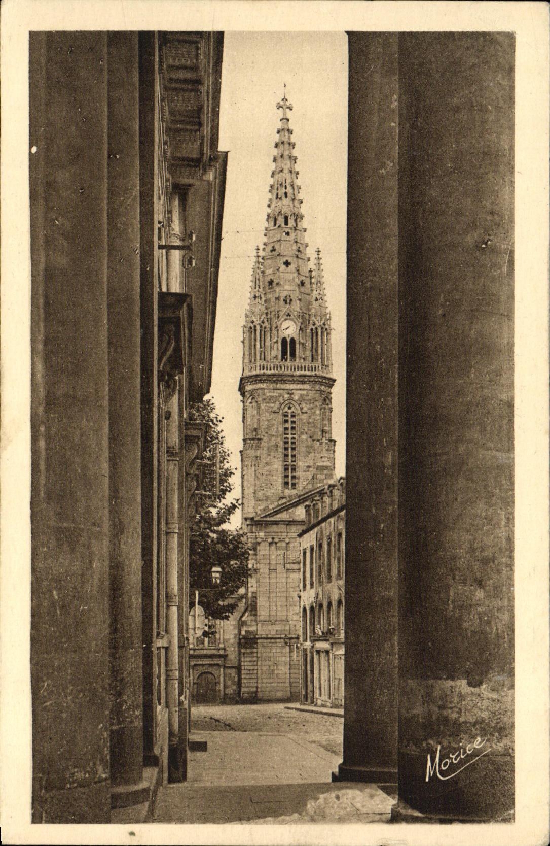 VINTAGE POSTCARD St Malo the bell tower of the cathedral