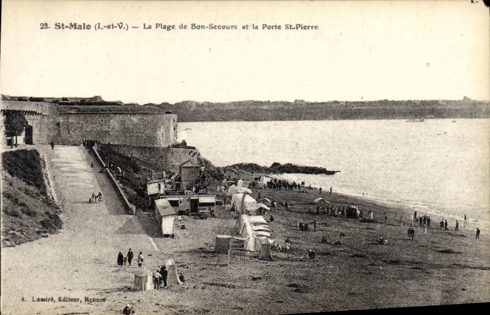 VINTAGE POSTCARD St Malo the Beach of Good Help and the Gate St Pierre