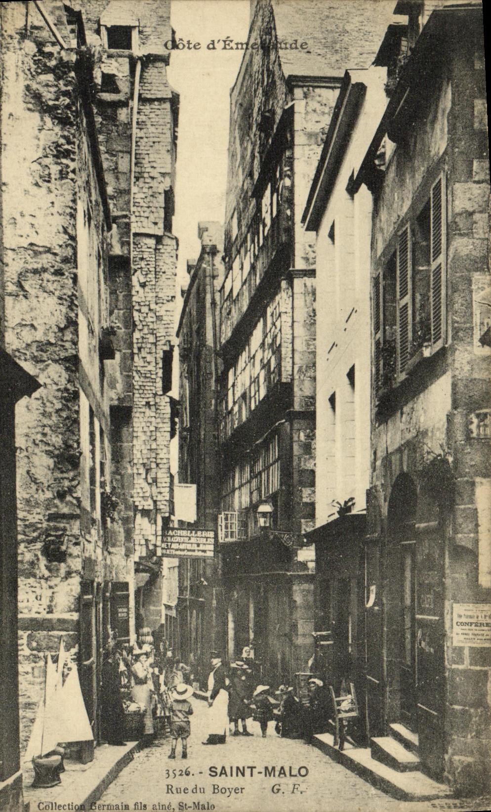 VINTAGE POSTCARD St Malo Street of Boyer