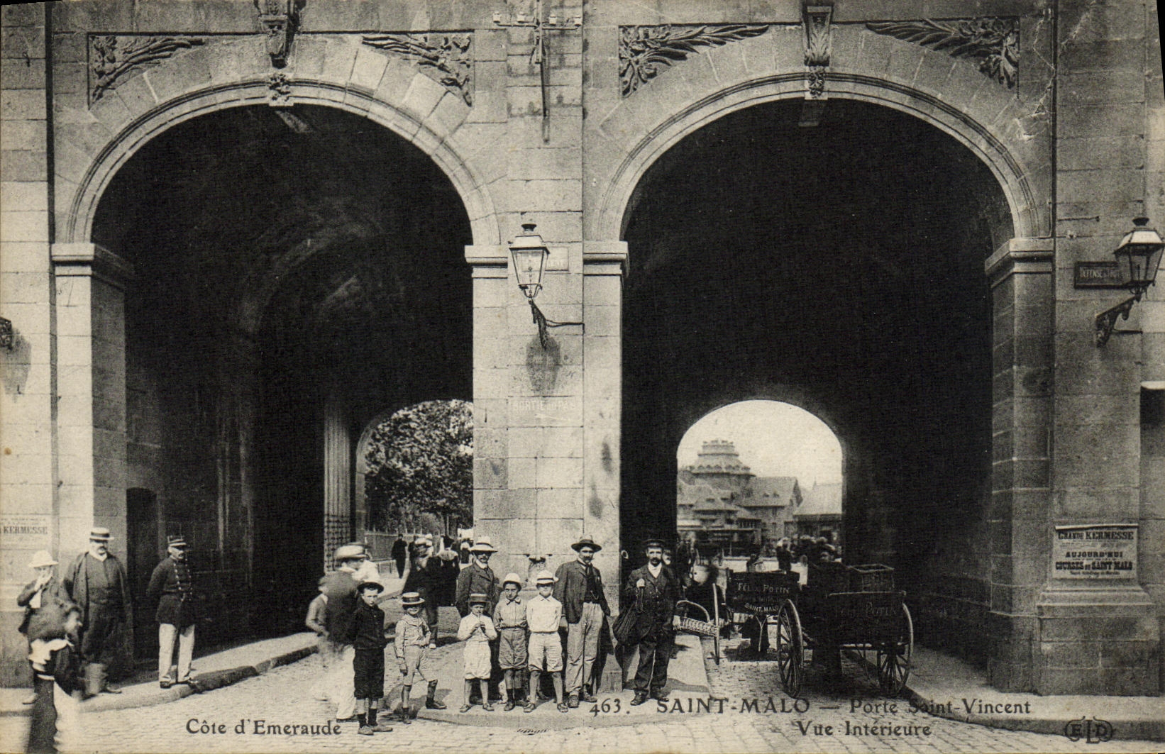 VINTAGE POSTCARD Saint Malo Carries Holy Vincent Vue interior Enfants