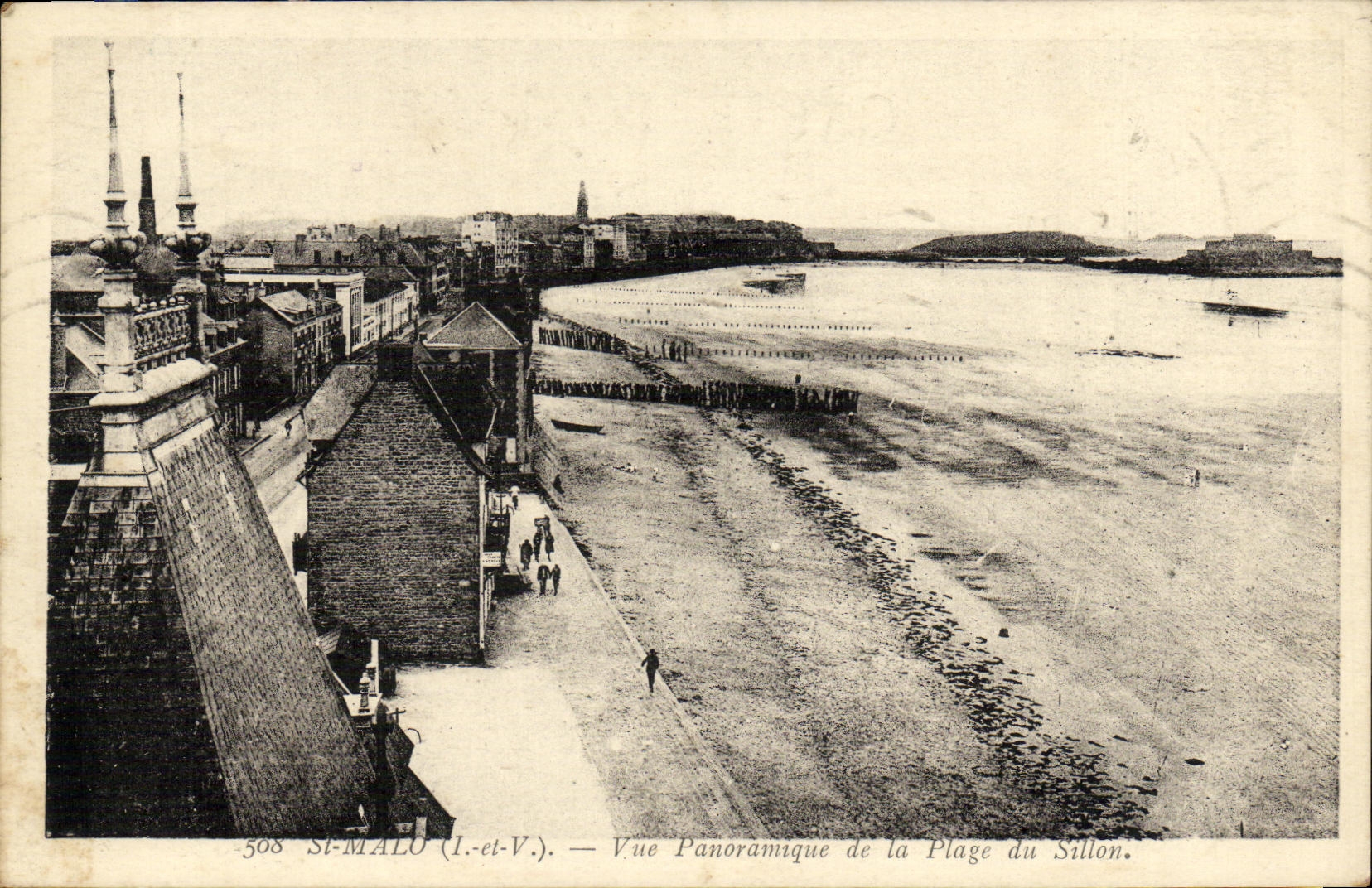 VINTAGE POSTCARD St Malo Seen Panoramque of the Beach of the Furrow