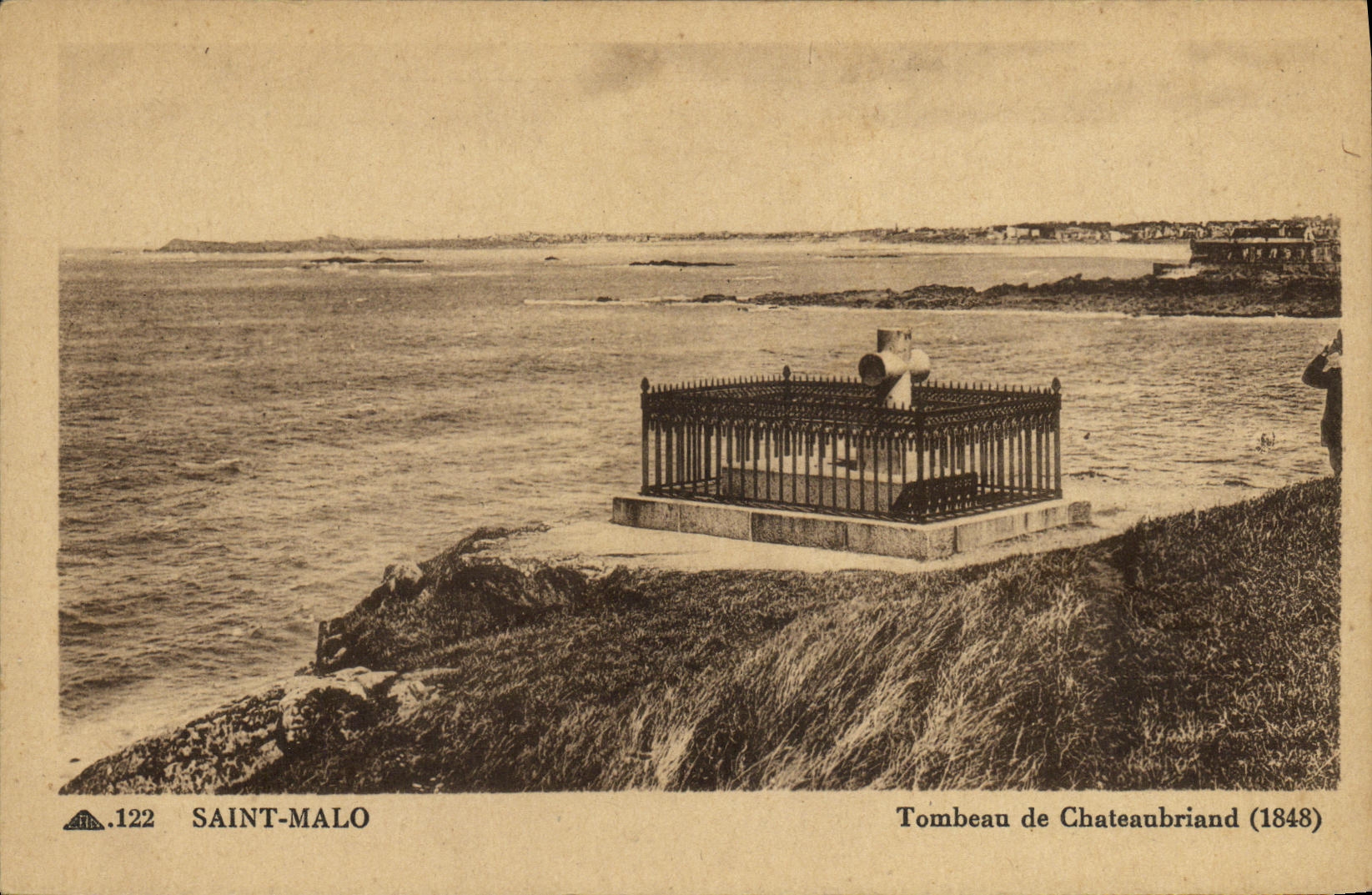 CPA Saint Malo Tombeau de Chateaubriand