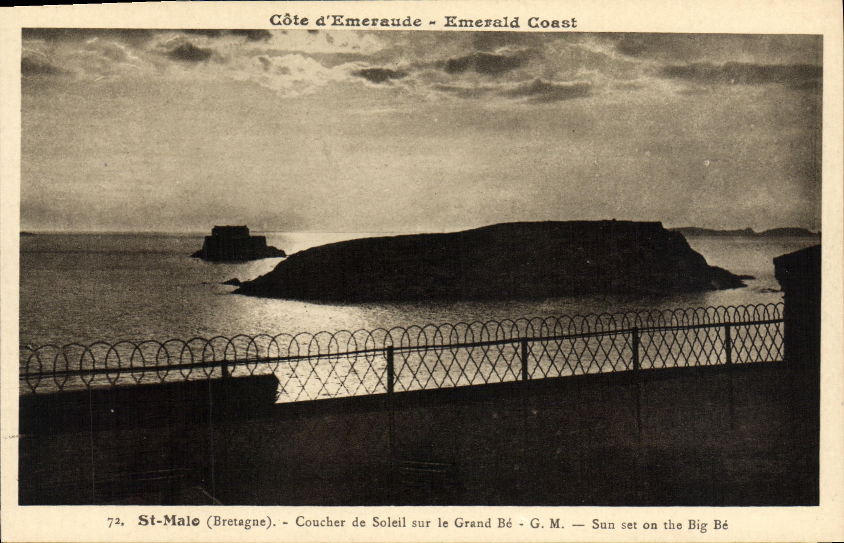 CPA Saint Malo Coucher de Soleil Sur le Grand Be