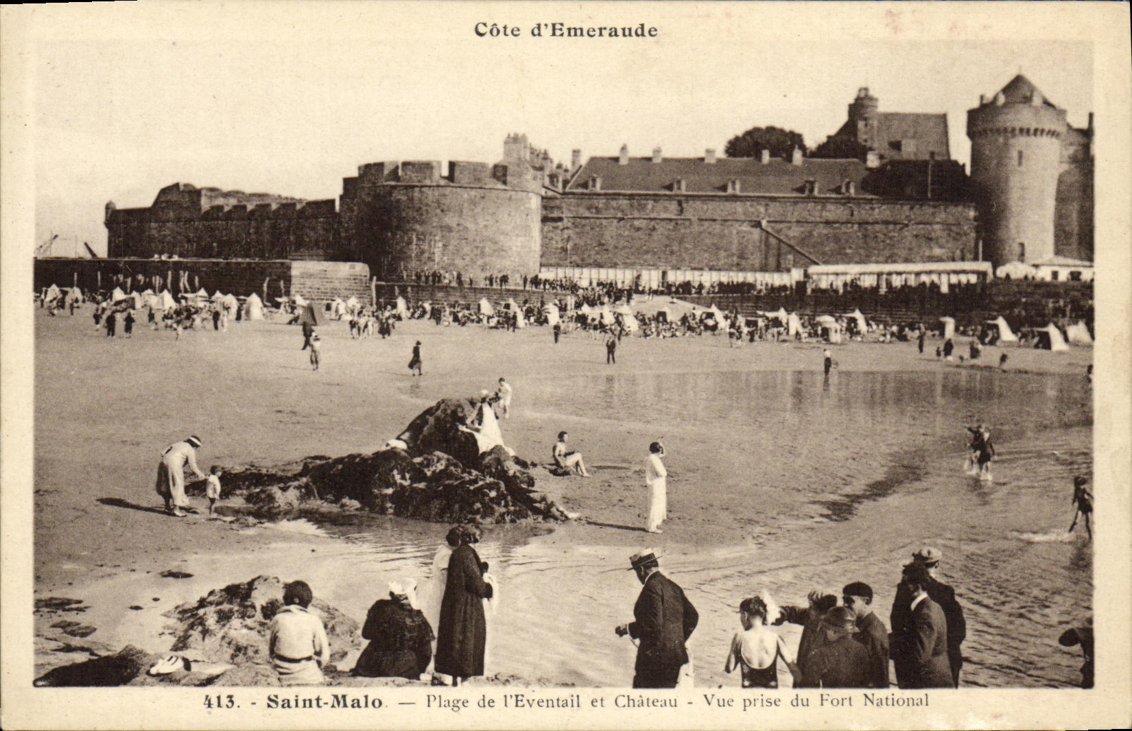 VINTAGE POSTCARD Holy Malo Beach of L Range and Castle Seen from of the strong National