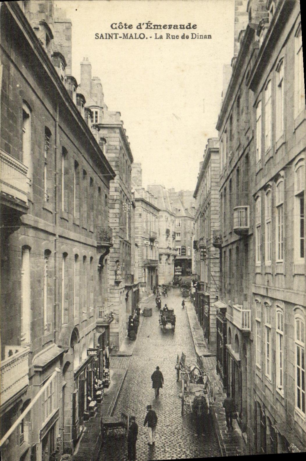 VINTAGE POSTCARD Holy Malo the Street of Dinan