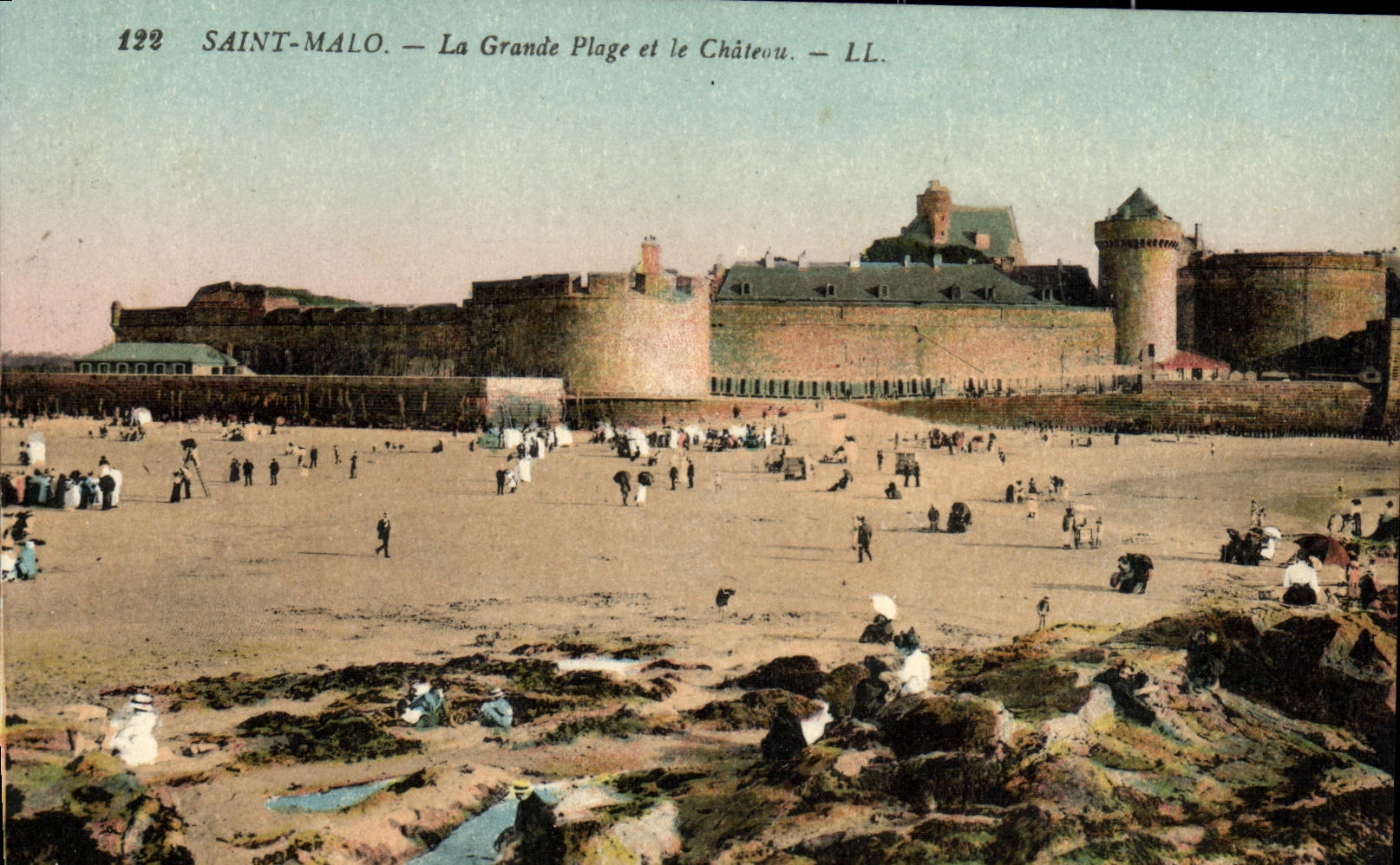 CPA Saint Malo La Grande Plage et le Chateau