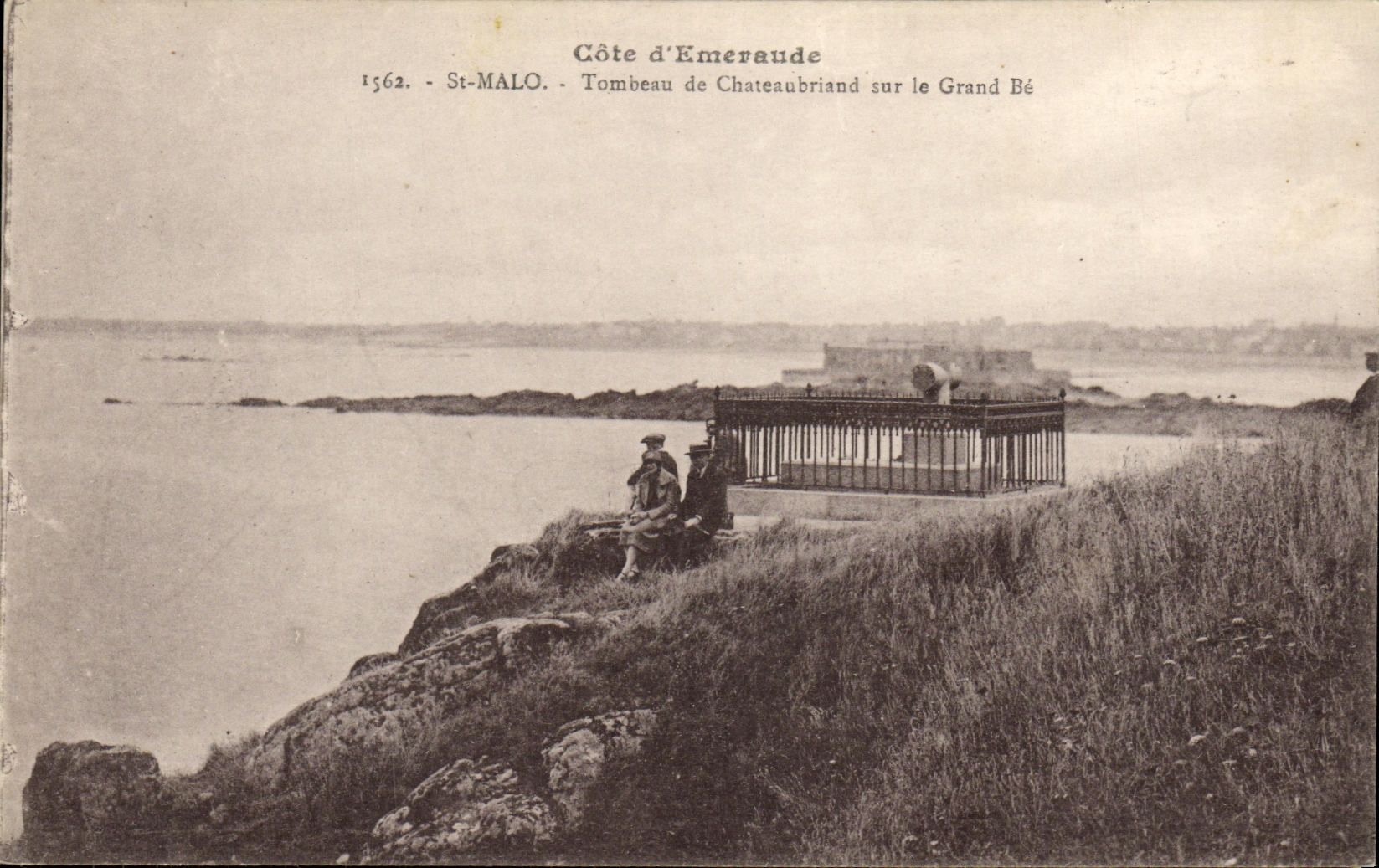 VINTAGE POSTCARD St Malo Tomb of Chateaubriant on Large Be