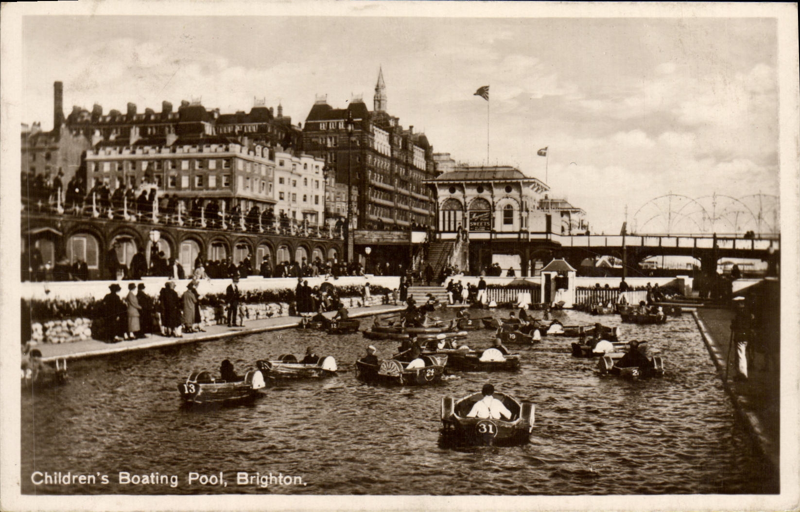 VINTAGE POSTCARD Children S Boating Brighton Pool