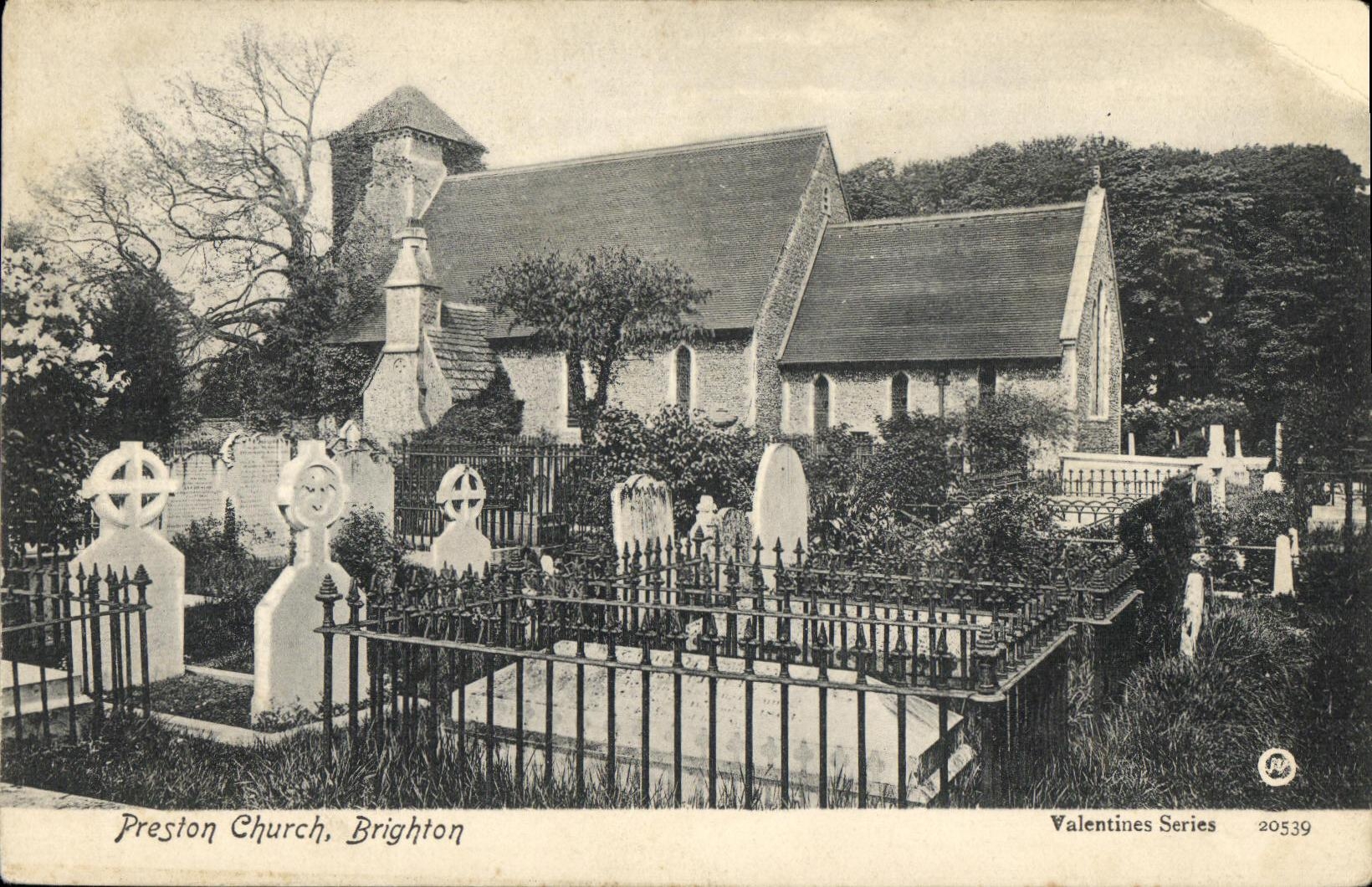 VINTAGE POSTCARD Preston Church Brighton